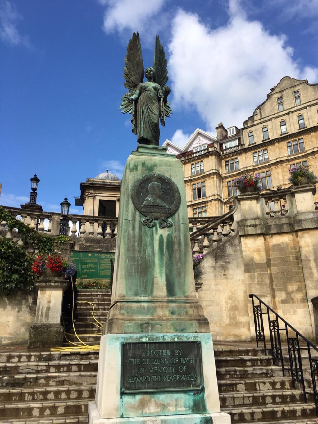 Beautiful Townhouse Next To Royal Victoria Park And Botanical Gardens Within Easy Walking Distance To Bath City Centre Екстериор снимка